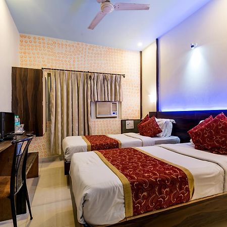 بانفيل Hotel Panchratna المظهر الخارجي الصورة