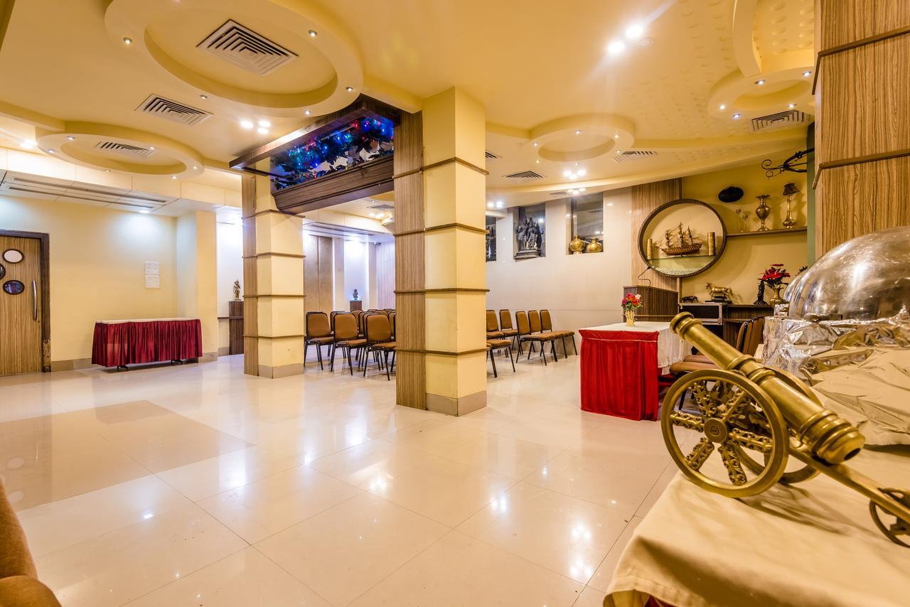 بانفيل Hotel Panchratna المظهر الخارجي الصورة