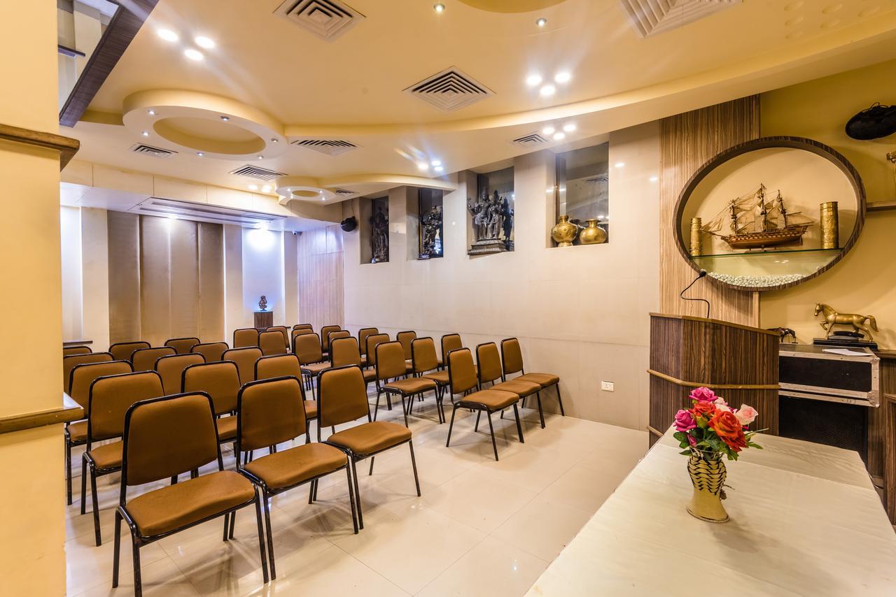 بانفيل Hotel Panchratna المظهر الخارجي الصورة