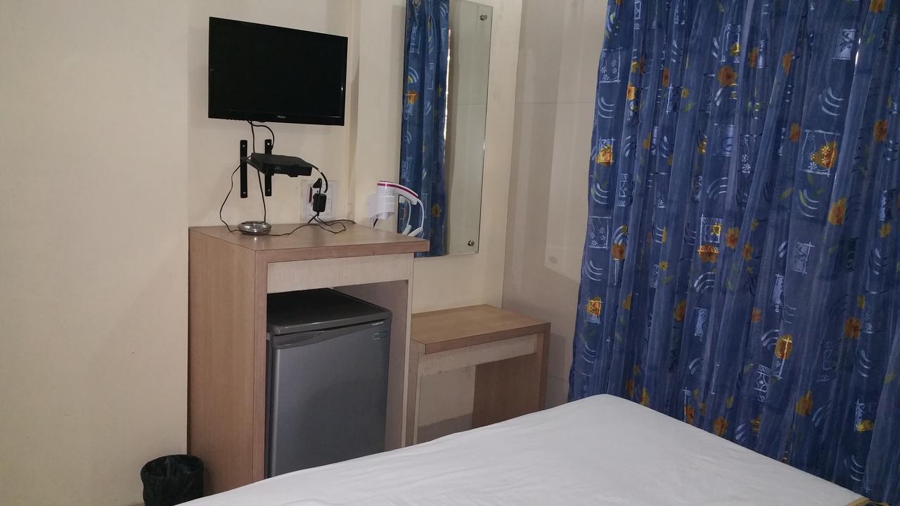 بانفيل Hotel Panchratna المظهر الخارجي الصورة
